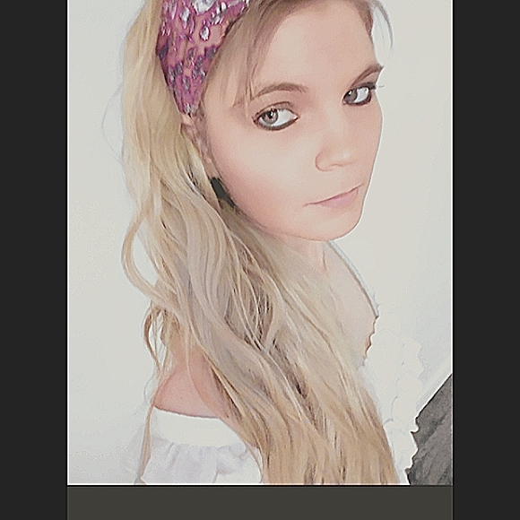 Meet your Posher, Kate grace - Picture 9 of 12